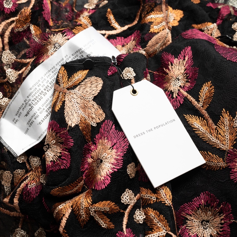Dress the Population - Uma Women's Sleeveless Fit & Flare‎ Dress - Picture 8 of 16